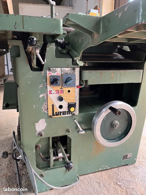 Combine bois (image 1)