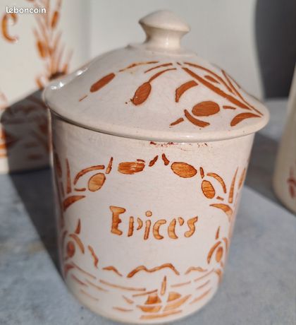 TRÈS ANCIEN POT A EPICES des FAIENCERIES NOUVELLES,GIVORS