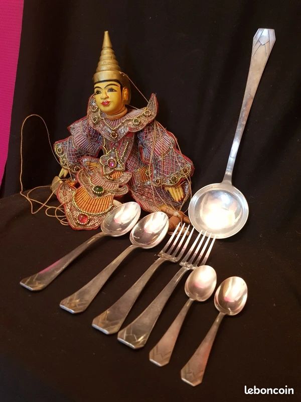 Ménagère Ancienne 37 Couverts Art Déco En Métal Argenté - Orfèvrerie Orbrielle