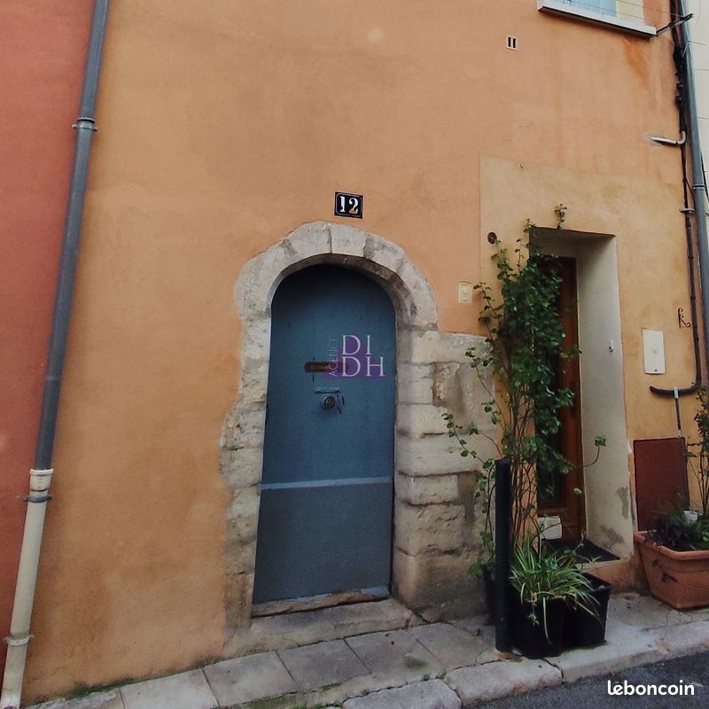 Appartement 2 pièces 49 m² · à Hyères · 49 m² · 135 000 €