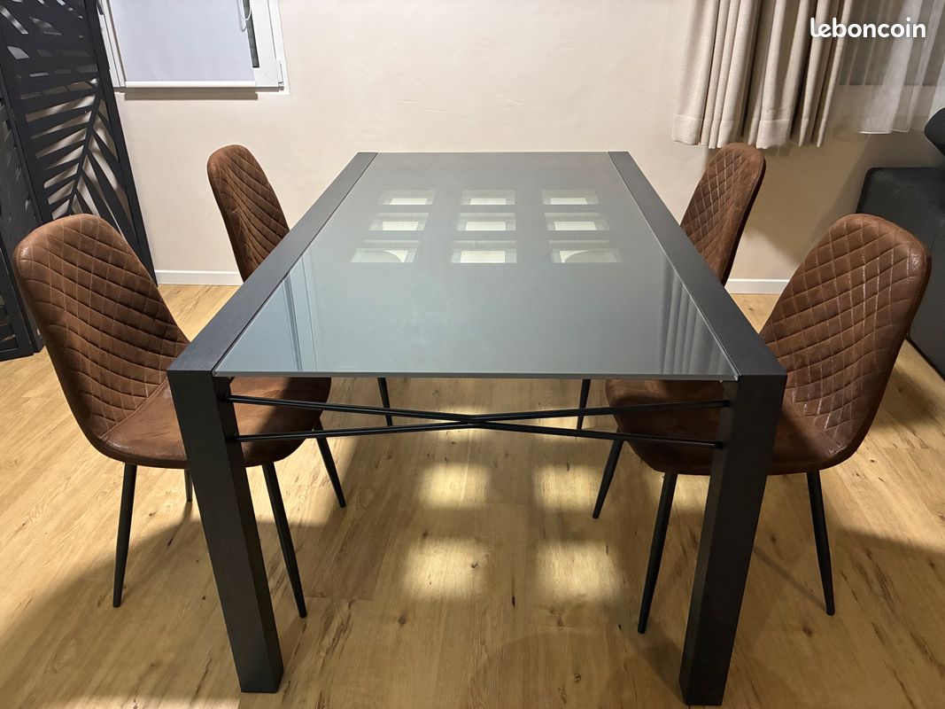 Table à manger 12 personnes (image 1)