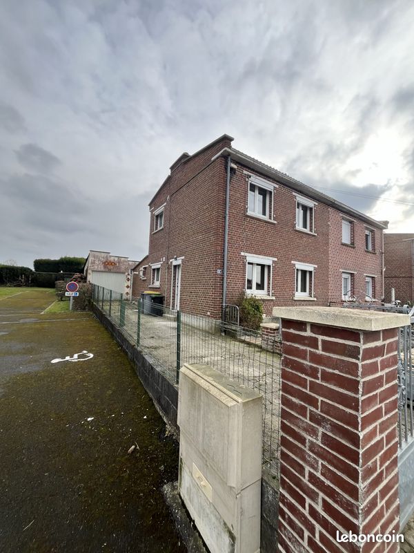Maison 5 pièces 85 m² · à La Groise · 85 m² · 655 €/mois