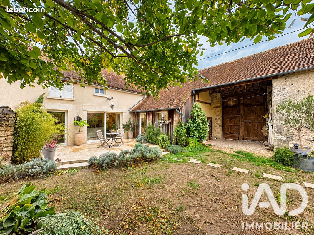 Maison 6 pièces 124 m² · à Boësses · 124 m² · 234 000 €