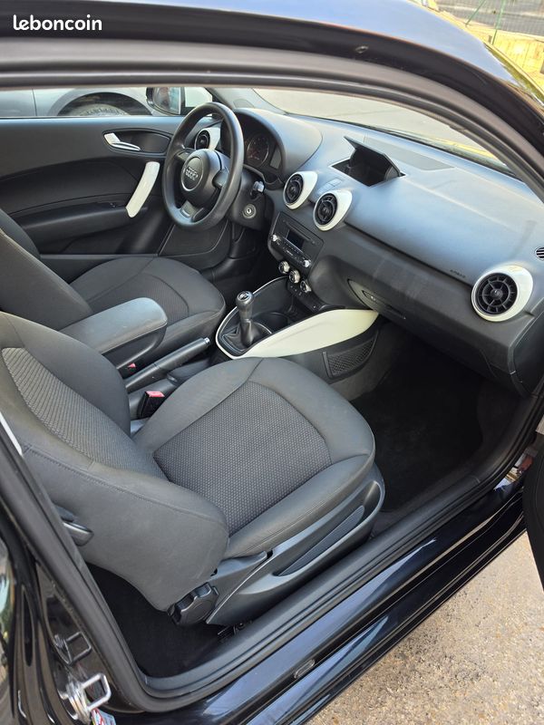 Audi a1 1.2 tfsi 86 ch essence 3 portes (image 5)