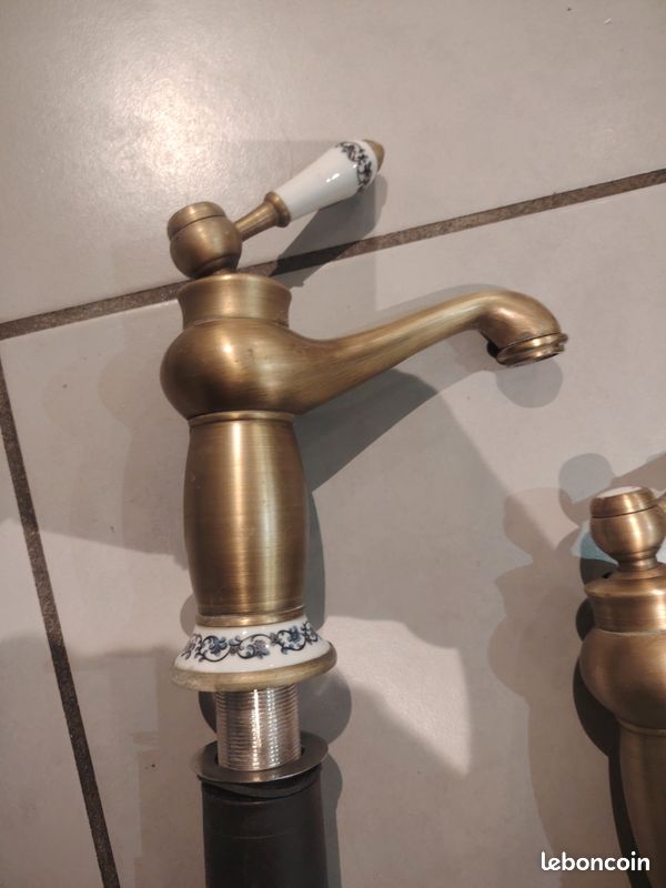 ,2 Robinet de lavabo (image 3)