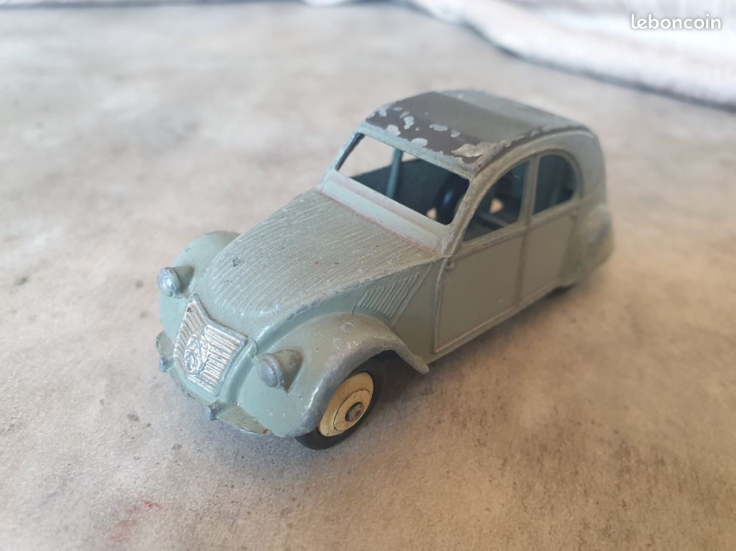 DINKY TOYS ATLAS = CITROEN 2CV BERLINE Réf 011500 # 1/43 SUPERBE NEUF