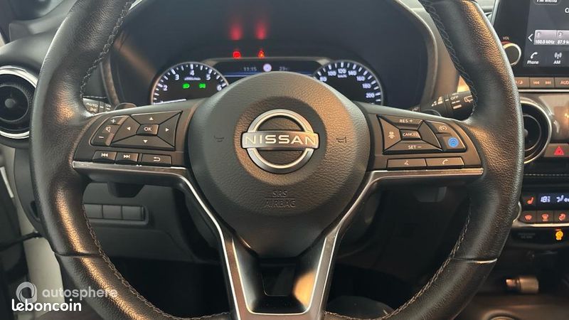 Nissan Juke 1.0 DIG-T 114ch Tekna DCT 2023 (image 25)