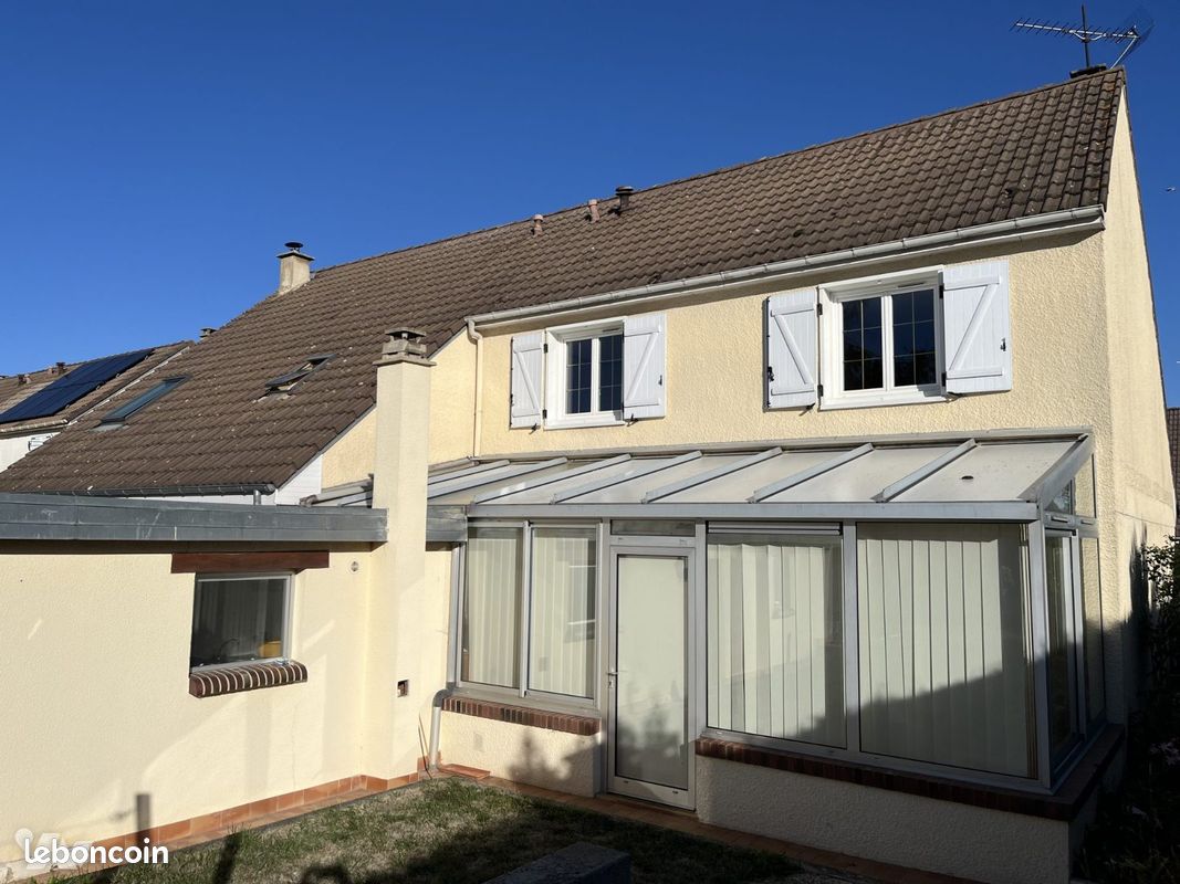 Maison 4 pièces 119 m² · à Châteauneuf-en-Thymerais · 119 m² · 179 500 €