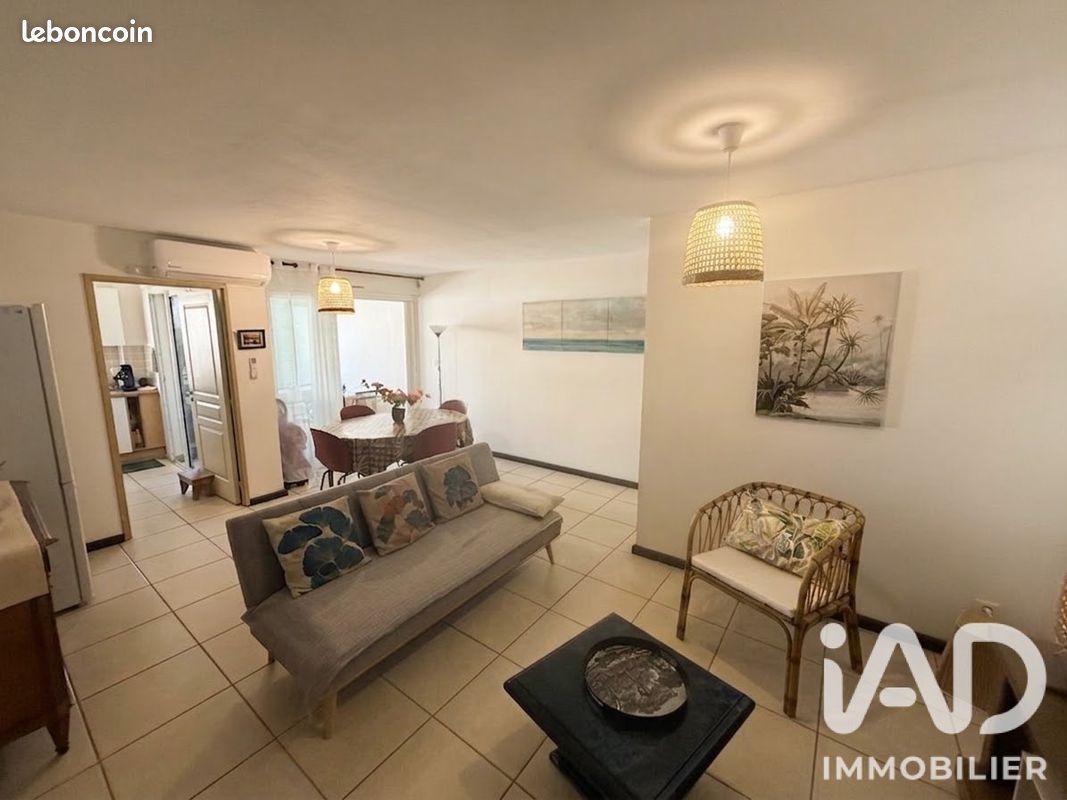 Appartement 2 pièces 56 m² · à Saint-Denis · 56 m² · 255 000 €
