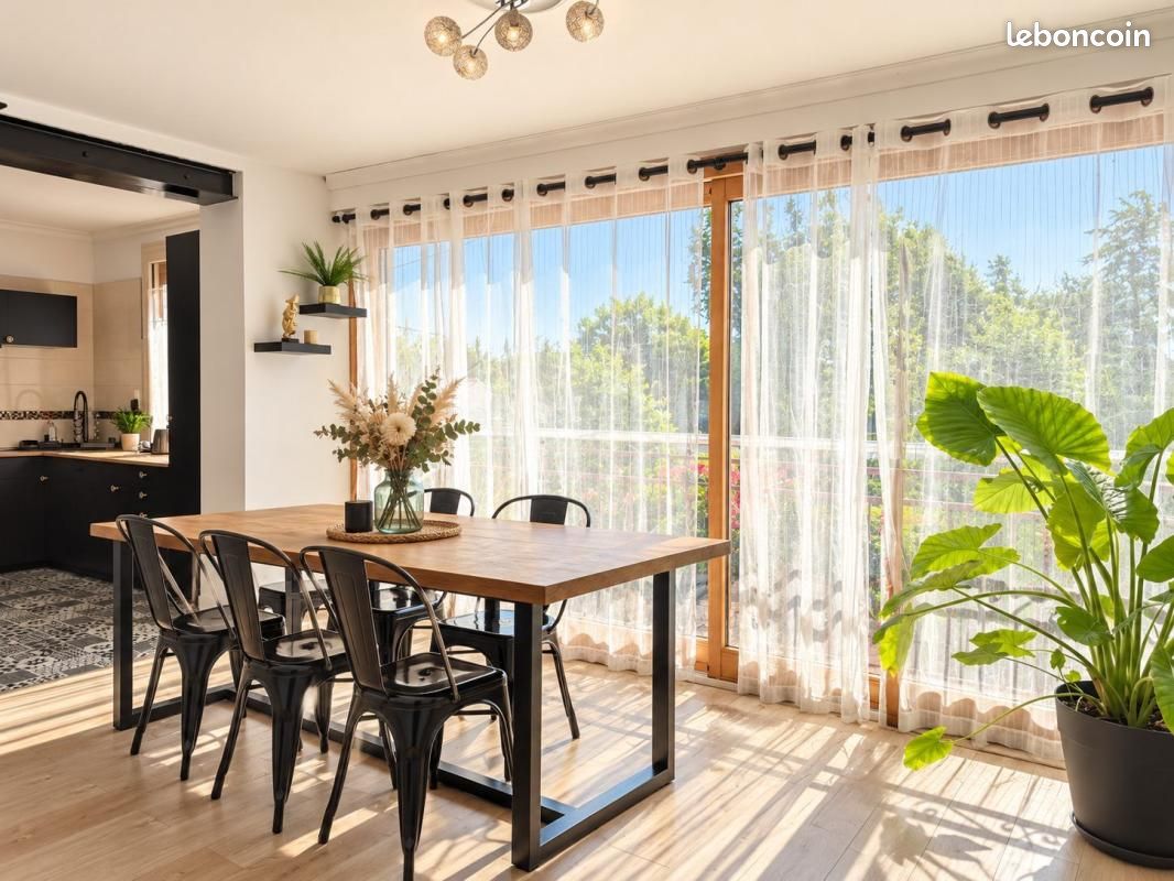 Maison 9 pièces 188 m² · à Caussade · 188 m² · 238 000 €