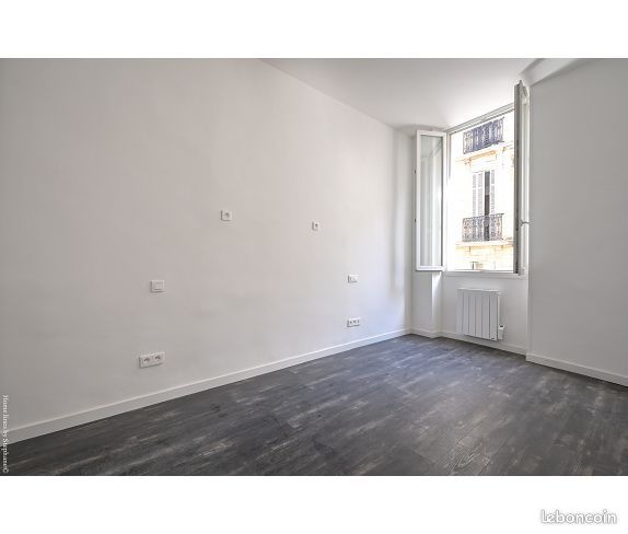 Appartement 2 pièces 33 m² · à Marseille · 33 m² · 696 €/mois