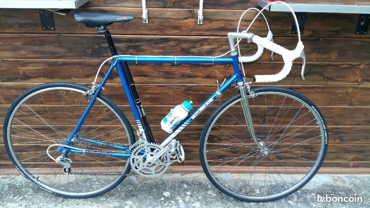 Fourche Avant Vélo Vintage Motobécane – Acier – Pour Roues 600A Ou 24 Pouces – VTC/Randonneuse