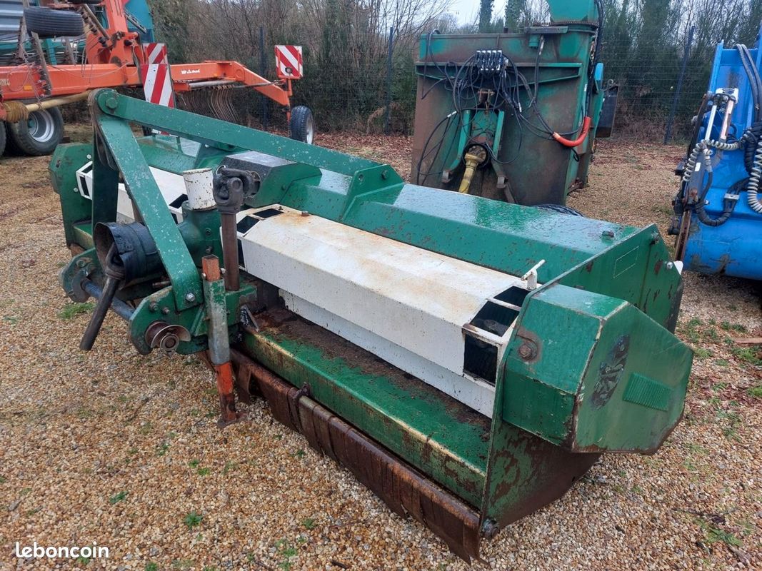 Lagarde SX 320 (image 2)