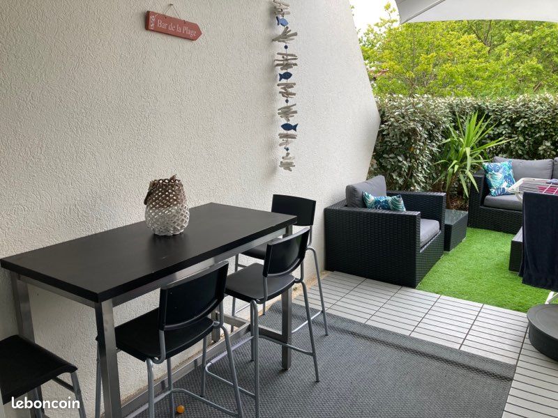 La grande Motte Couchant Beau studio meublé avec grande terrasse (image 8)