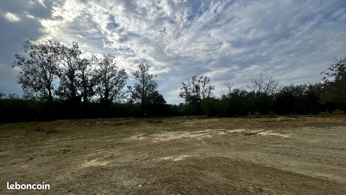 Terrain 789 m² · à Labège · 239 000 €