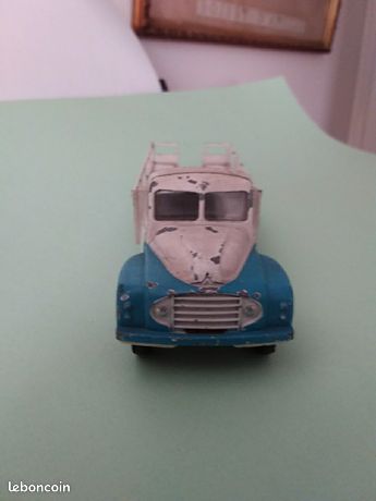 Dinky Toys 1:43 - Model truck - ref. 586 Citroën P55 Laitier