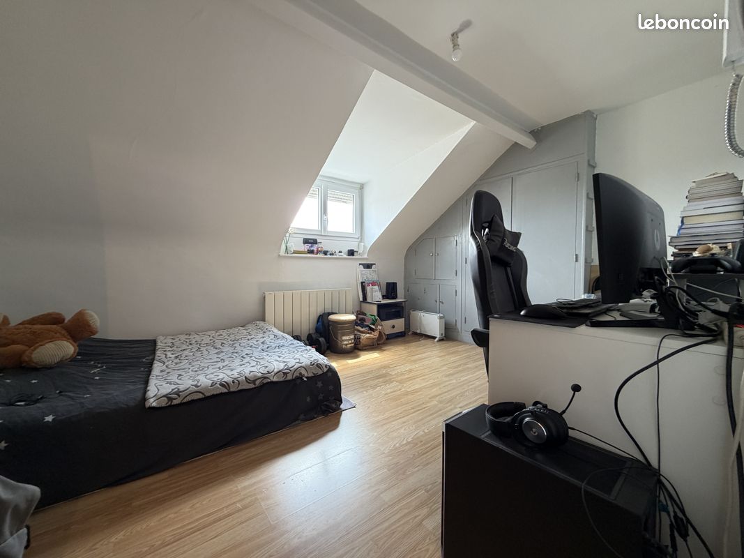 Appartement 1 pièce 18 m² · à Amiens · 18 m² · 383 €