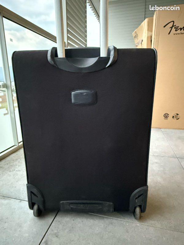 Valise cabine 56x45x23 Roncato (image 3)