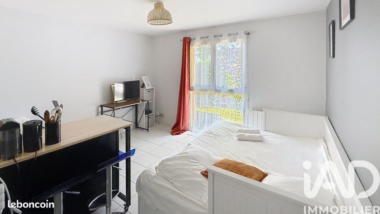 Studio 1 pièce 21 m²