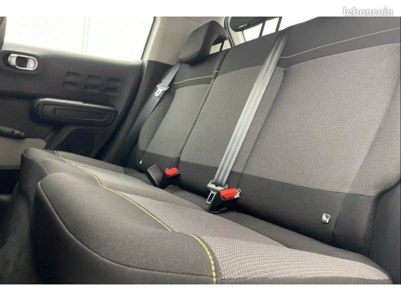 Citroën C3 BlueHDi 100 S&S BVM6 Feel Pack (image 13)