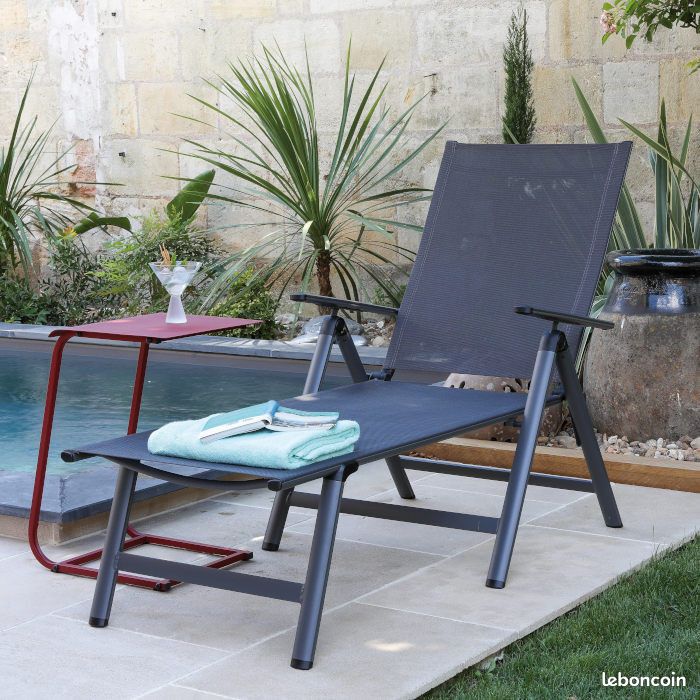 Table basse de jardin acier cataphorèse - Violette II - L.35 x l.48 cm (image 2)