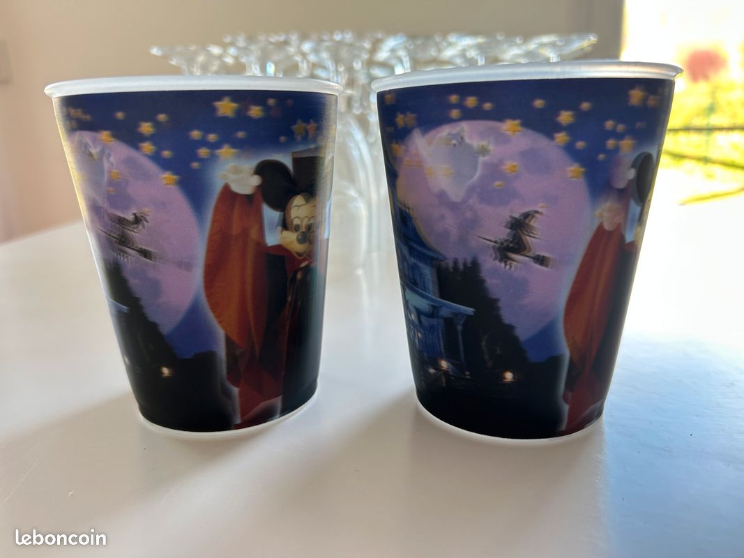 Verre Goblet Disney Halloween. Très bon état (image 10)
