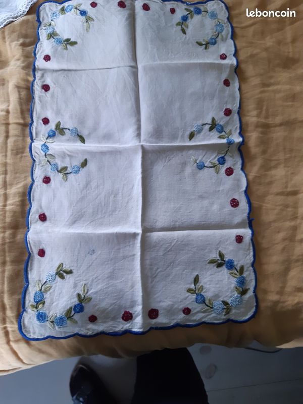 15 napperons (image 3)