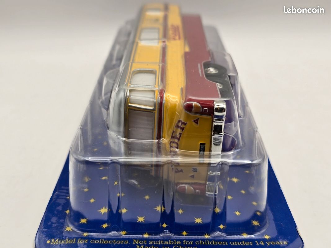 Cirque Jean Richard remorque cage fauves ech 1/87 HO H0