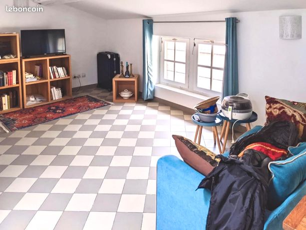 Appartement à louer ds centre historique Pezenas