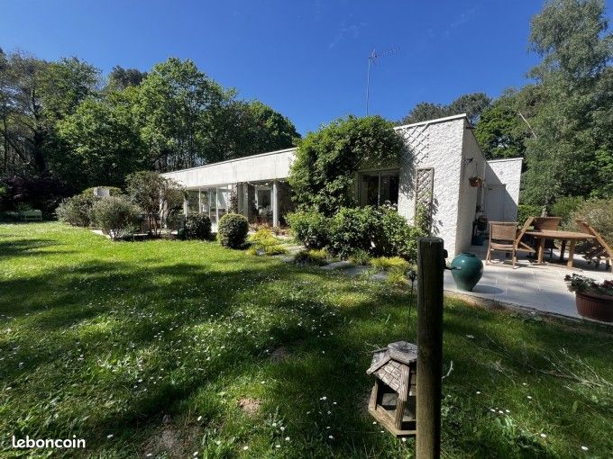 Maison 8 pièces 215 m² · à Ploemeur · 215 m² · 945 000 €