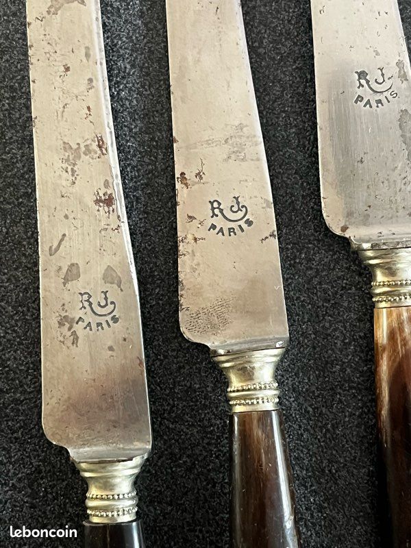 Lot De 24 Couteaux Anciens Philipe Cadet - Manches Abîmés - Argenté