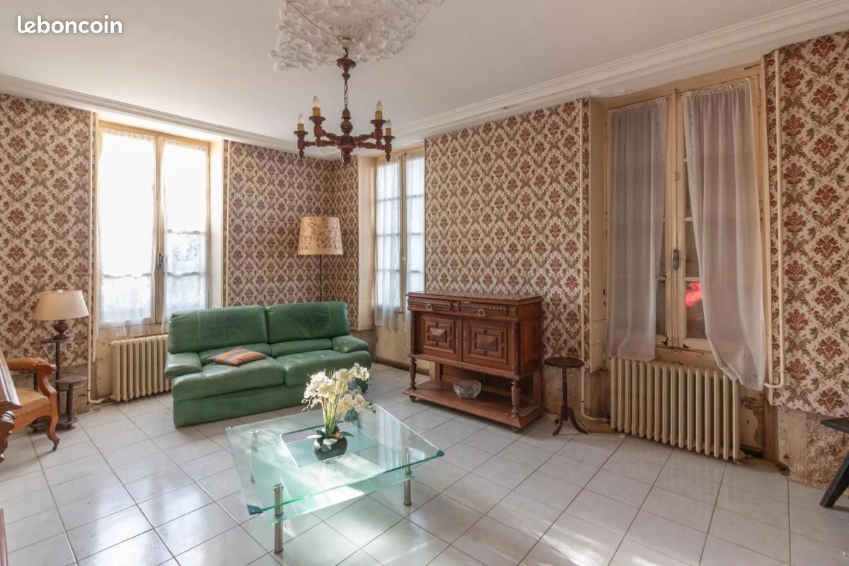 Maison 246 m² Merignac - Mérignac 16200 (image principale 4)