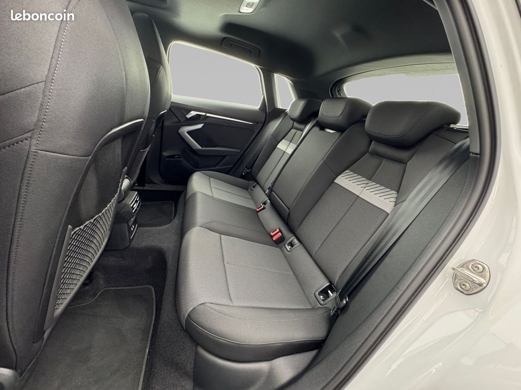 AUDI A3 Sportback 40 TFSI e Hybride rechargeable 204 S tronic 6 S line & 11800  d options (image 13)