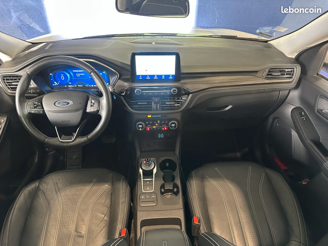 Ford kuga vignale 2.5i duratec 225 ch hybride rechargeable phev 2021 (image 16)