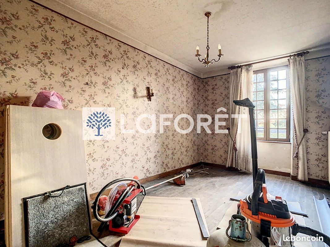 Maison 8 pièces 109 m² - Bressuire 79300 (image principale 15)
