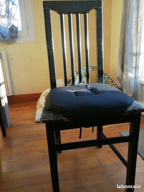 Lot de 4 chaises (image 1)