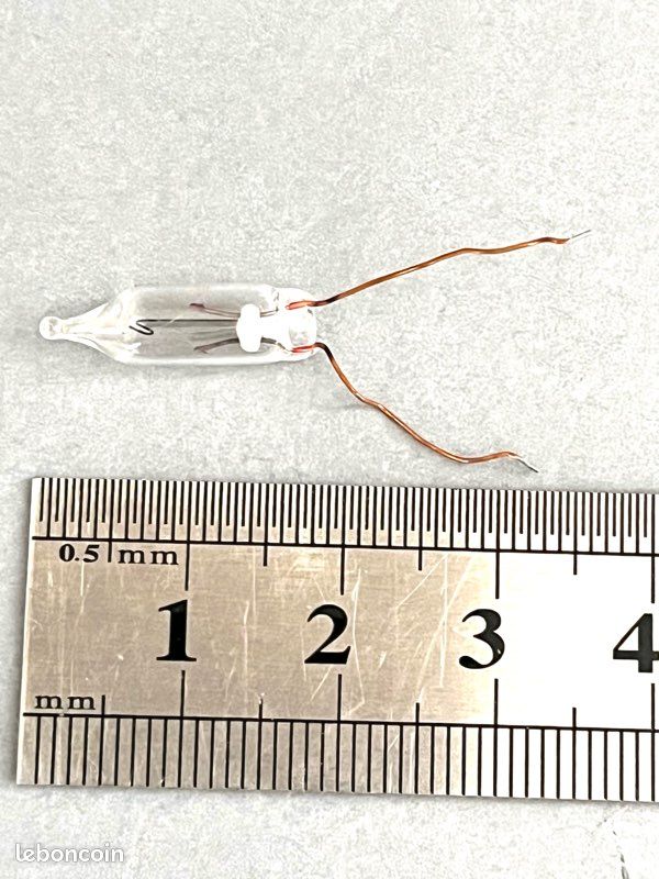Lot de 4 lampes solaires de rechange pour couvercle de lanterne à Lot de 4 lampes solaires de rechange pour couvercle de lanterne à