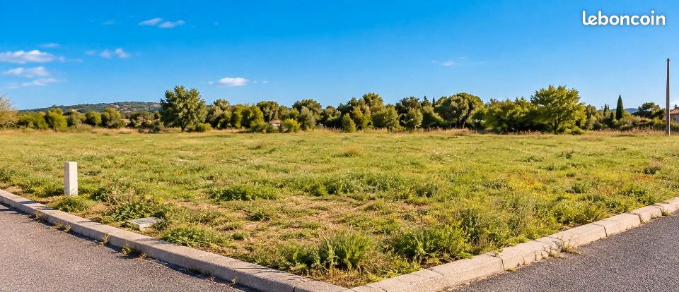 Terrain 214 m² · à Saint-Chaptes · 69 900 €