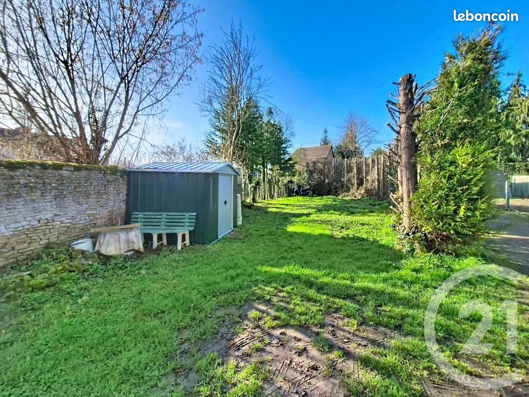 Immeuble 266 m² Trun (image 3)