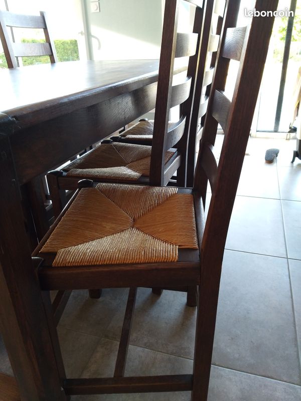 Table de ferme et chaise (image 1)