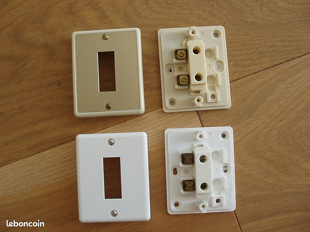 Prises en applique Alombard. Vintage (image 4)