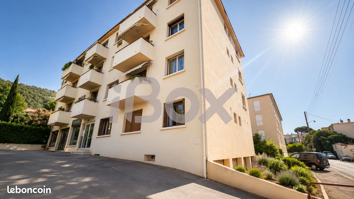 Appartement 2 pièces 46 m² · à Toulon · 46 m² · 110 000 €