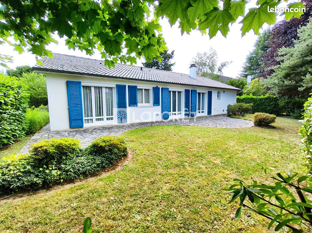 Maison 6 pièces 135 m² · à Plaisir · 135 m² · 493 000 €
