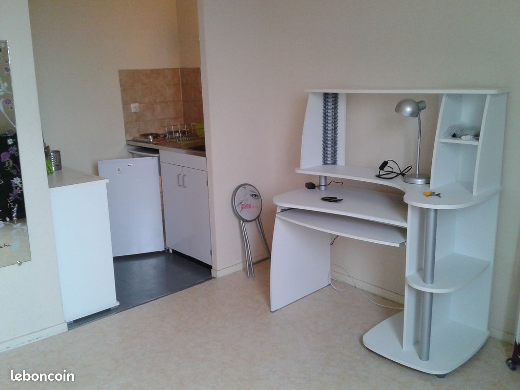 Appartement 1 pièce 23 m² · à Pau · 23 m² · 380 €