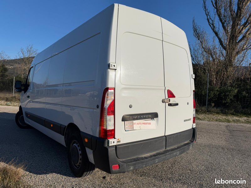RENAULT MASTER 2.3dci 180cv GRAND CONFORT prix 18325HT (image 4)