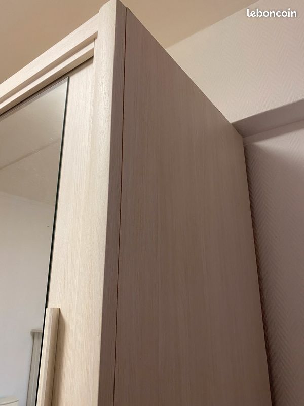 Armoire (image 4)