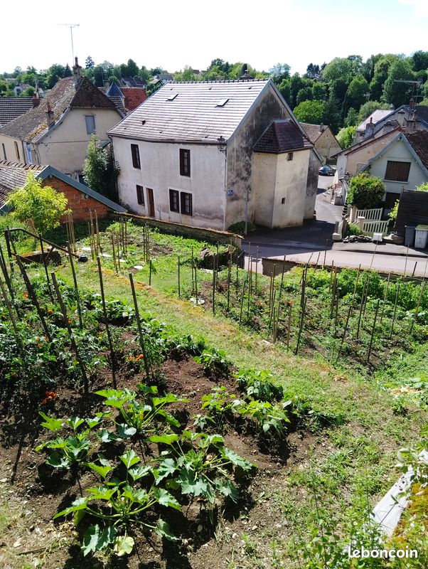 Maison 6 pièces 130 m² · à Bèze · 130 m² · 210 000 €