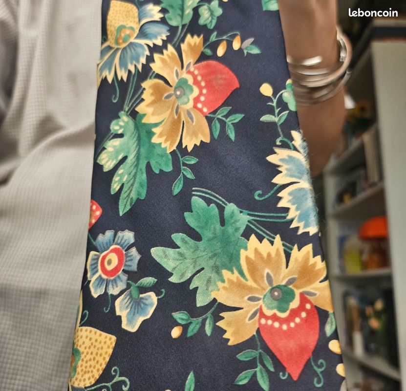 Cravate vintage fleurs (image 3)