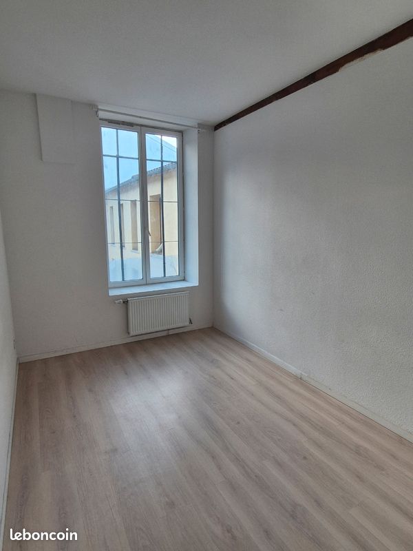 Appartement 2 pièces 54 m² · à Vienne · 54 m² · 596 €/mois