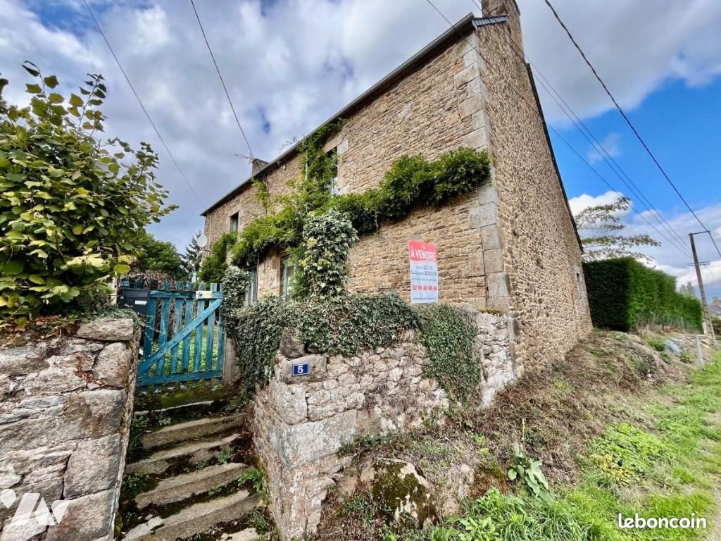 Maison 9 pièces 194 m² · à Baguer-Morvan · 194 m² · 252 120 €